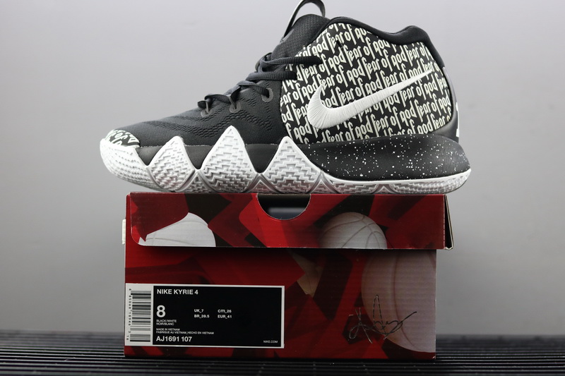 Super max Nike Kyrie 4 I(98% Authentic quality)